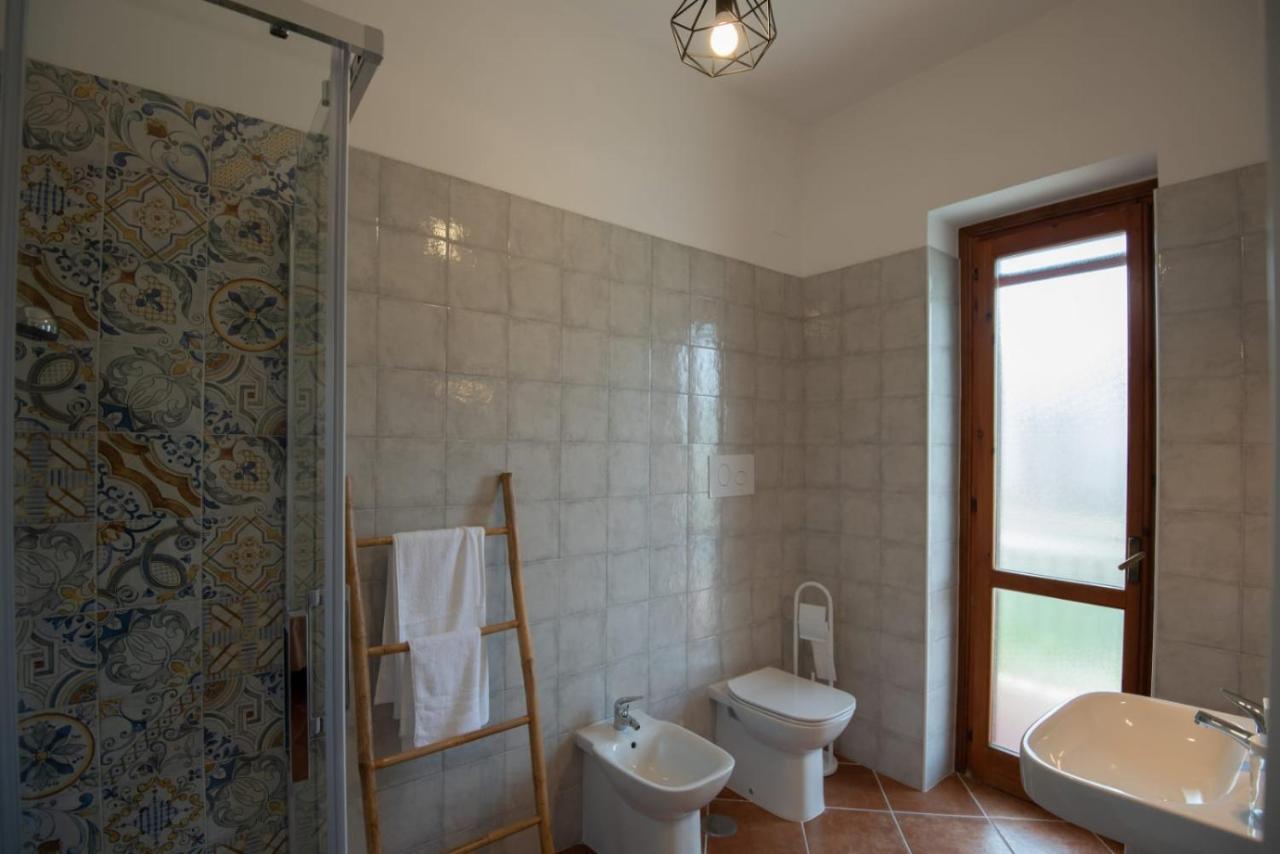 Casa Floris Bed & Breakfast Agropoli Bagian luar foto